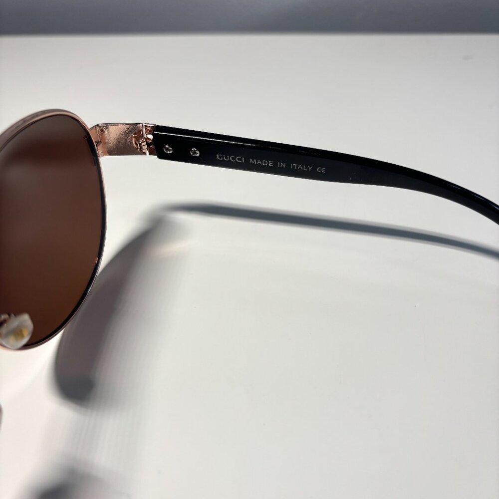 Gucci CD029 Aviator Sunglasses – Gold Frame, Brown Gradient Lenses - Picture 7 of 8